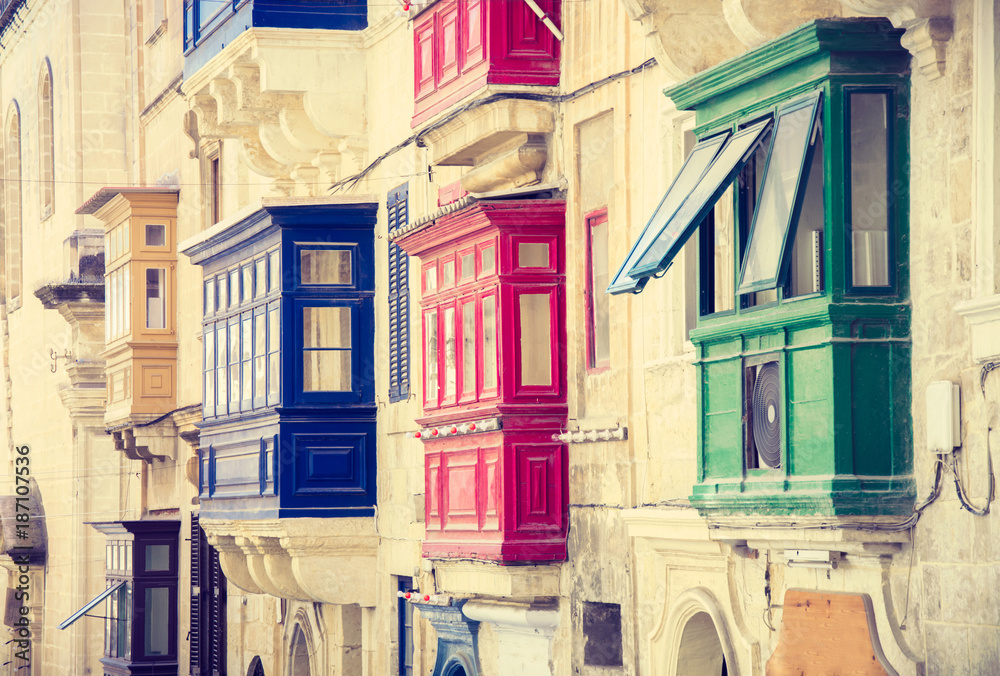 Obraz na płótnie Typical street with colorful balconies in Valletta, Malta  w salonie