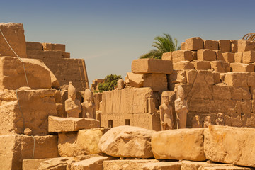 Wall Mural - Ancient architecture of Karnak temple in Luxor, Egypt