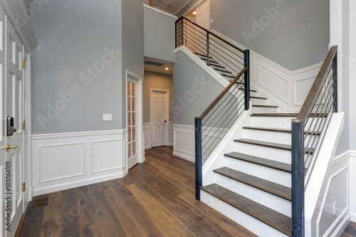 Fotografia Luxury custom built home interior