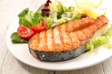 Poster - grilled salmon steak with salad