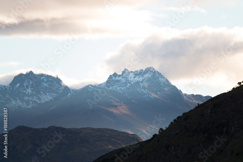 Fotografiet New Zealand Lake Hayes Queenstown Mount Aspiring landscape sunset