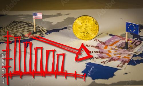 Fotografía Financial bear market falling concept with bitcoin between United States and Eur