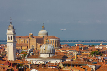 Poster - Skyline of Venice with Plane in Backgound