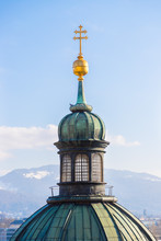 Kirchturm Mit Goldenem Kreuz, St. Erhard