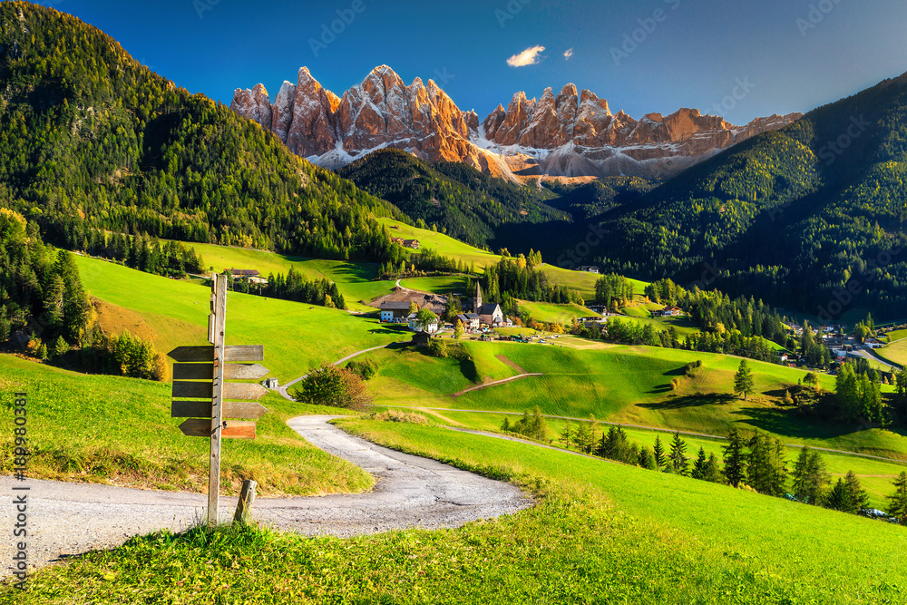 Alpine spring landscape with Santa Maddalena village, Dolomites, Italy, Europe - obrazy, fototapety, plakaty 