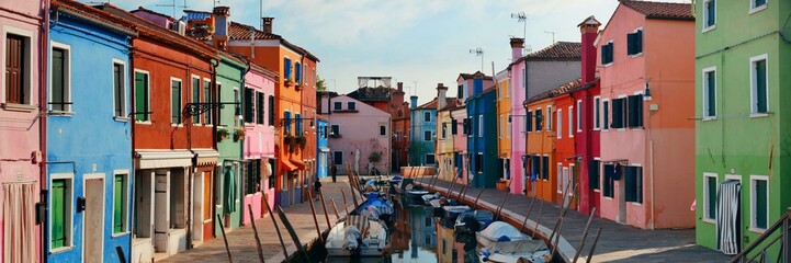 Sticker - Colorful Burano canal panorama view