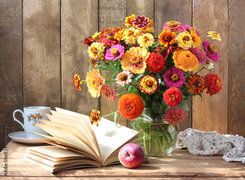 Obraz na PCV Country still life with flowers and apple.