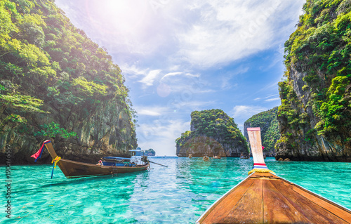 Cuadros en Lienzo View of Loh Samah Bay, Phi Phi island, Thailand
