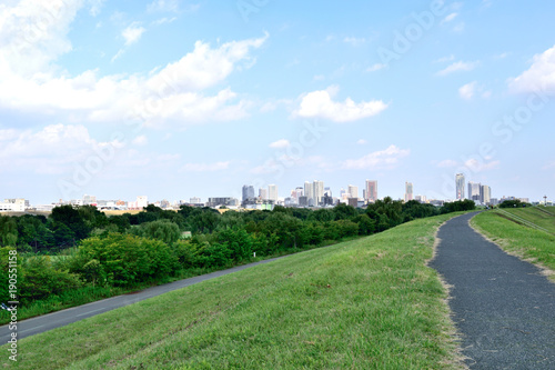 東京都北区 荒川河川敷 川口市方面都市風景 Stock Photo Adobe Stock 東京都北区 荒川河川敷 川口市方面都市風景 Stock Photo Adobe Stock
