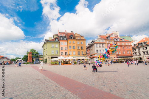 Fotografie, Obraz Strade del centro storico di Varsavia, Polonia