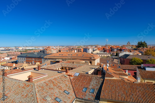 スペイン アビラ 城壁外の街並み 東方向 Stock Photo Adobe Stock