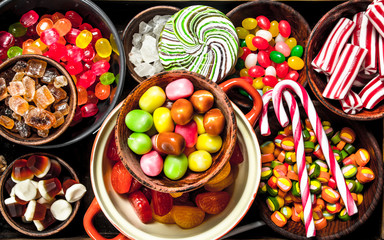 Canvas Print - sweets candy, candied fruits with marshmallow and jelly on a wooden tray.