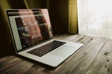Fototapete - Laptop computer at home office. Freelance lifestyle workplace