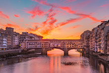River Arno And Famous Bridge Ponte Vecchio At Gorgeous Sunrise In Florence, Tuscany, Italy