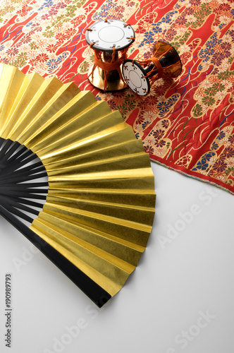 金色の扇子と和小物と和布 Buy This Stock Photo And Explore Similar Images At Adobe Stock Adobe Stock
