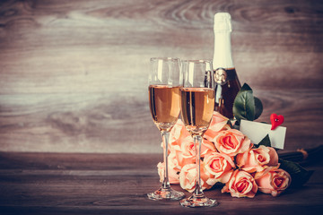 Wall Mural - Champagne, roses and message