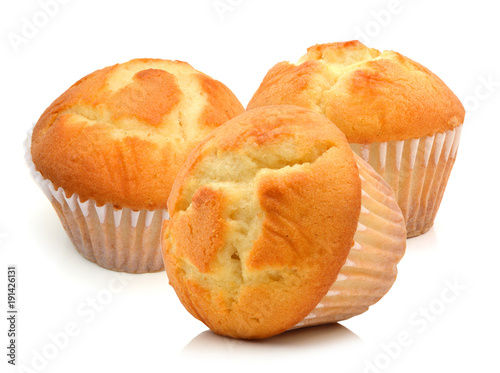 Fotomural Tasty muffin cake, isolated on white