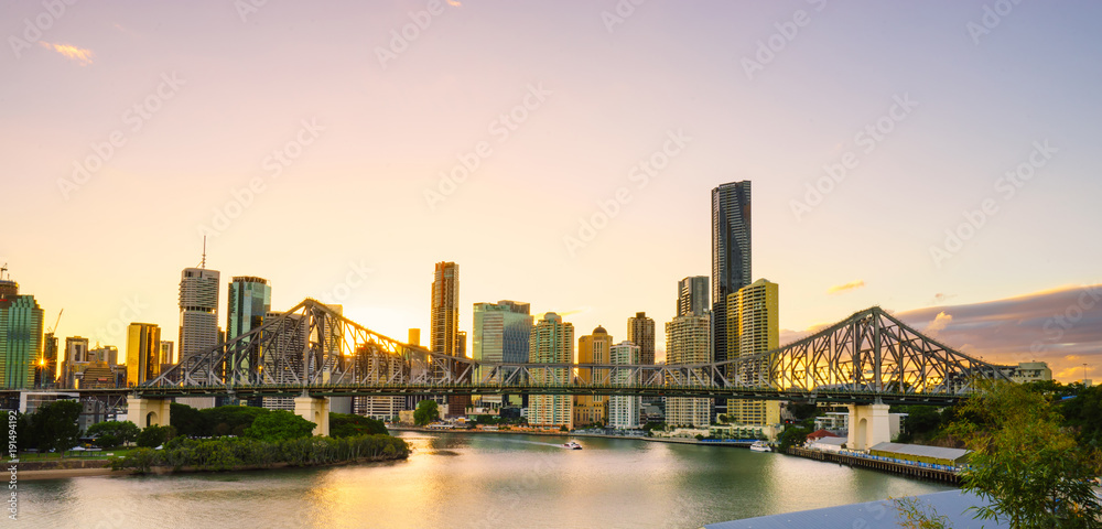 Brisbane City at twilight including the Story Bridge - obrazy, fototapety, plakaty 