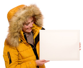 Poster - Junge Frau mit Schild