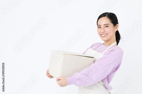 箱を持つ女性 白バックイメージ Buy This Stock Photo And Explore Similar Images At Adobe Stock Adobe Stock 箱を持つ女性 白バックイメージ Buy This Stock Photo And Explore Similar Images At Adobe Stock Adobe Stock