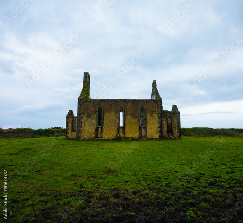 Plakat ruiny kościoła na Inishmore