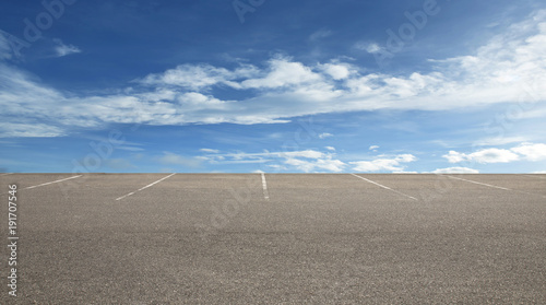 Leinwand Poster  sky Parking lot