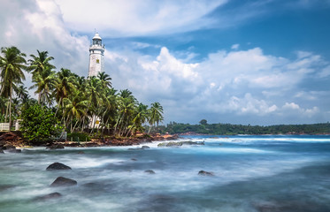 Canvas Print - Dondra Lighthouse is a lighthouse located on Dondra Head, Dondra, the southernmost point in Sri Lanka