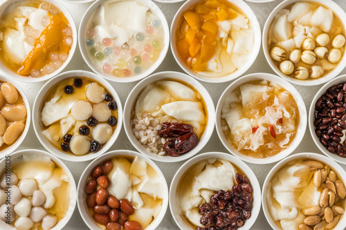 Fotomural 豆花 台湾の豆腐スウィーツ Toufa (Tofu Pudding)