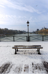 Canvas Print - pont des arts sous la neige à Paris