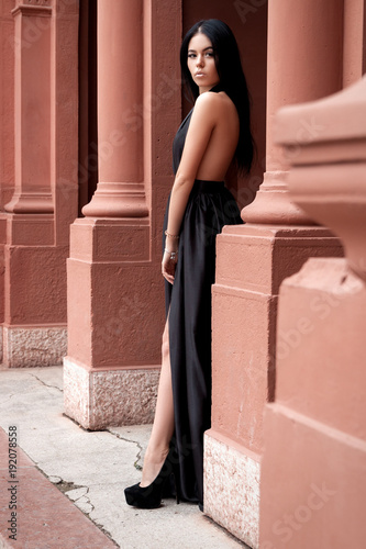 black dress for tall ladies