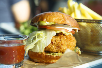 Poster - Fresh burger, served with tomato sauce