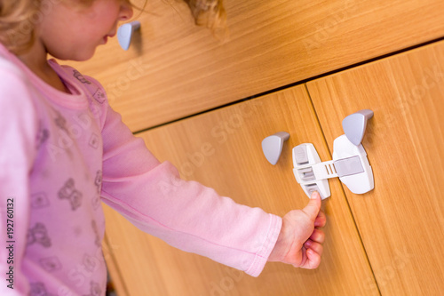 baby girl cabinet