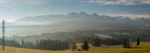 Zdjęcie XXL Zimowa panorama Wysokich Tatr w Polsce