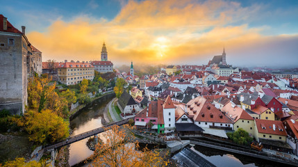 Wall Mural - Historic town of Cesky Krumlov at sunrise, Bohemia, Czech Republic