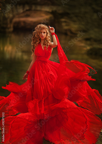 Lady fantasy gown Clearance