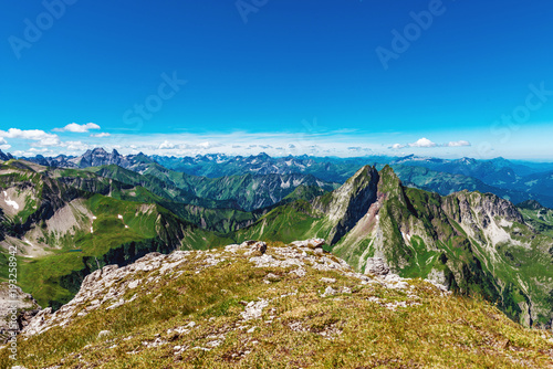 Zdjęcie XXL Höfats Mountain w Alpach Allgäu w pobliżu Oberstdorf