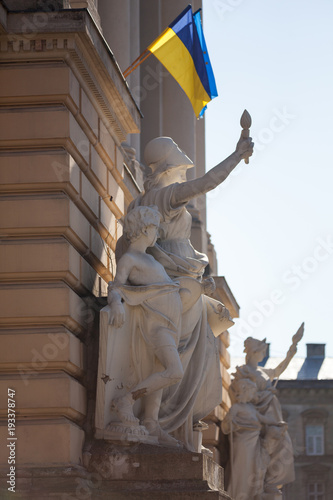 Fotografia, Obraz Allegorical sculpture composition Education on facade of Ivan Franko National University main building
