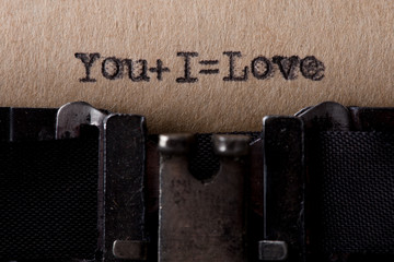 Leinwandbilder - I love you - text message on the typewriter close-up