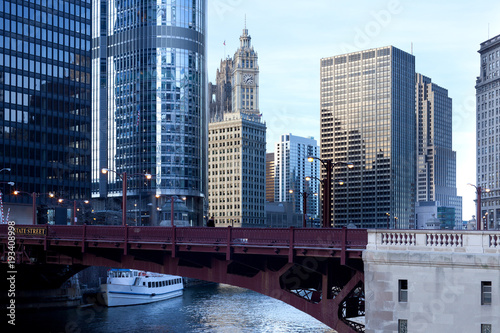 Zdjęcie XXL State Street most nad Chicago River, Chicago, Illinois, USA