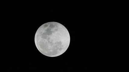 time-lapse of the full moon rising