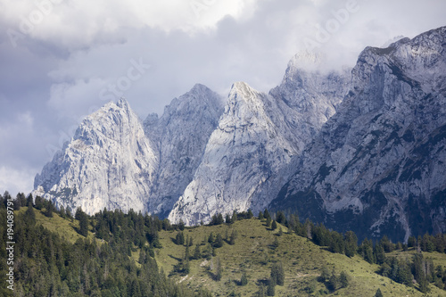Plakat Austria, Tyrol, Kaisergebirge, Wilder Kaiser, Totenkirchl 2190m, Karlspitze 2260m, Kleine Halt 2116m, Widok z Brentenjoch
