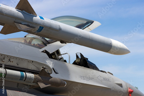 Tela Armed military fighter jet wing missile