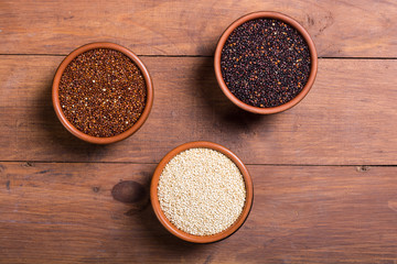 Canvas Print - Black , white and red quinoa in spoon