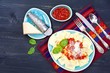 © Inna - Ravioli met tomatensaus en parmezaanse kaas