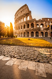 Fototapeta Fototapety do sypialni na Twoją ścianę - Colosseum at sunrise, Rome, Italy