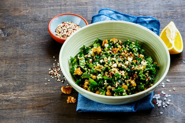 Kale and quinoa salad