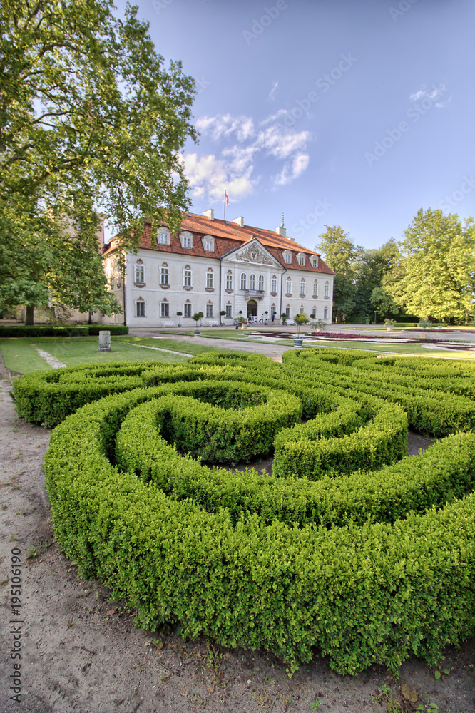 Barokowy pałac w Nieborowie - francuski ogród - Nieborów - obrazy, fototapety, plakaty 