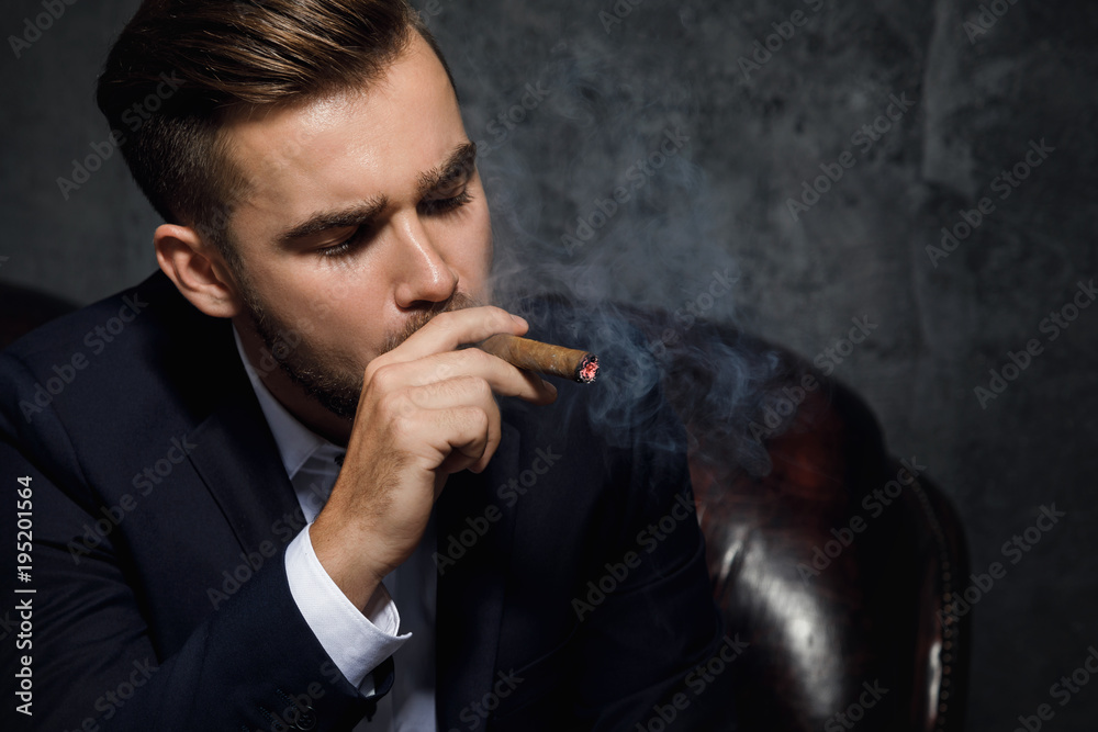 rum flavored pipe tobacco Sutliff Rum & Maple
