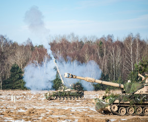 American howitzer paladin firing