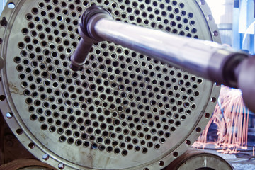 Heat exchanger, pipes